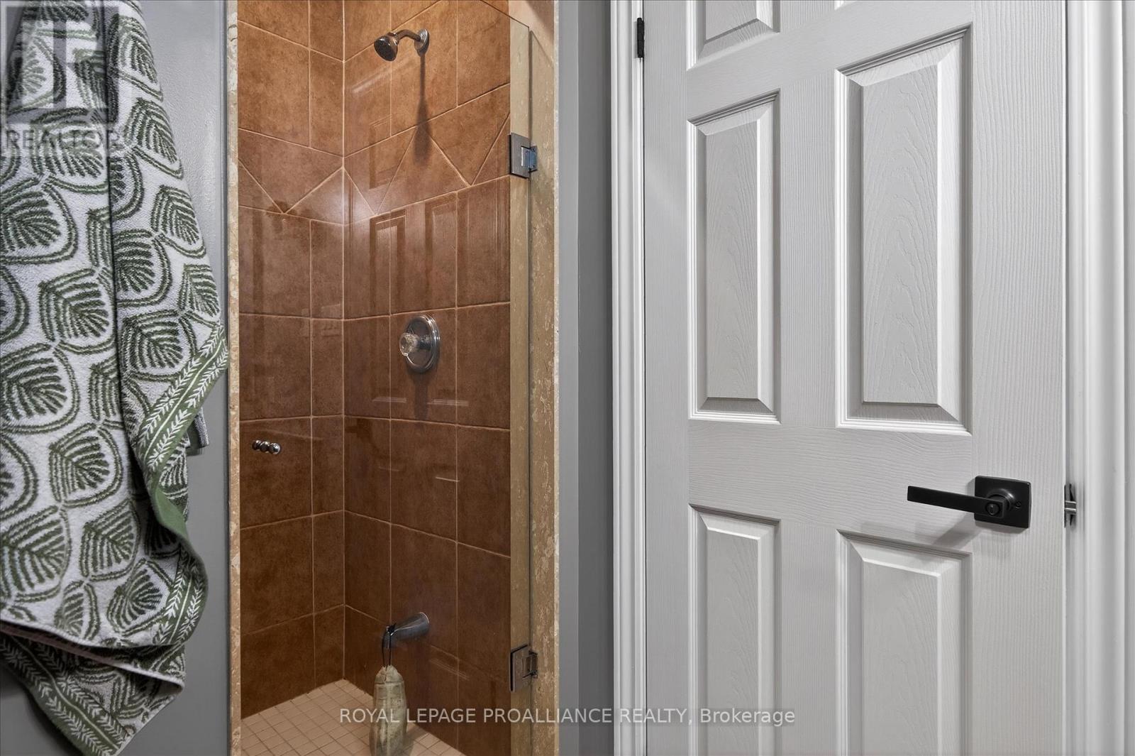 18 - 50 Lockside Drive, Peterborough (Otonabee Ward 1), Ontario  K9J 8T1 - Photo 33 - X12909898