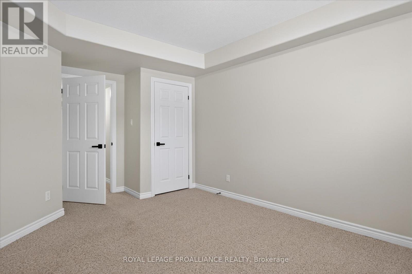 18 - 50 Lockside Drive, Peterborough (Otonabee Ward 1), Ontario  K9J 8T1 - Photo 42 - X12909898