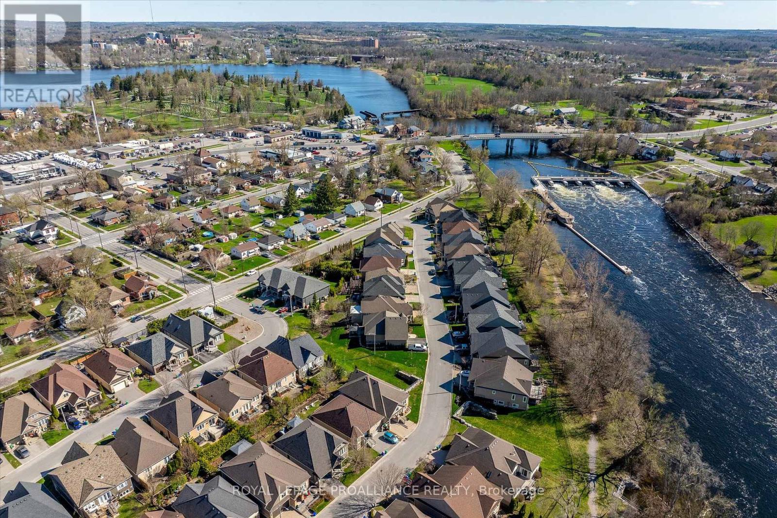 18 - 50 Lockside Drive, Peterborough (Otonabee Ward 1), Ontario  K9J 8T1 - Photo 46 - X12909898