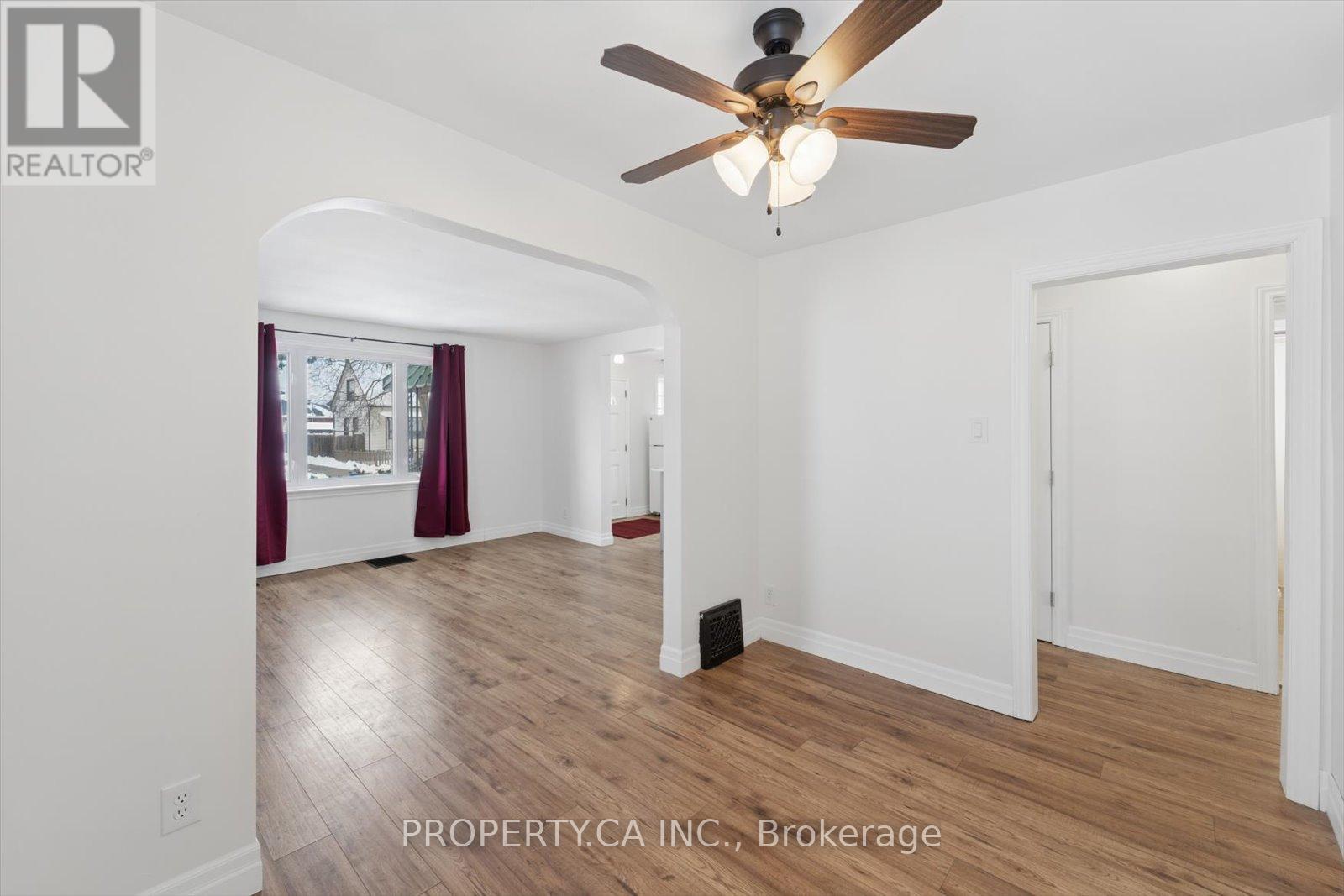 606 St Catherine Street, Peterborough (Otonabee Ward 1), Ontario  K9J 4Z5 - Photo 6 - X12909718