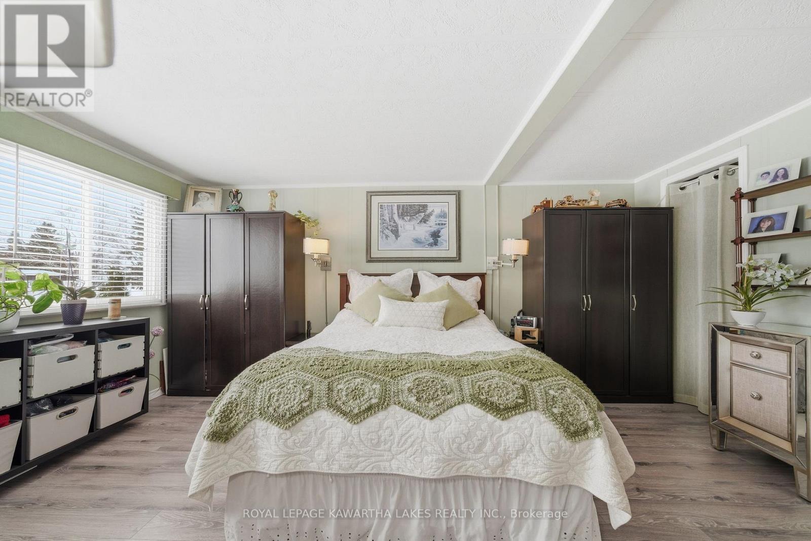 21 Cedar Street, Kawartha Lakes (Fenelon), Ontario  K9V 4R1 - Photo 22 - X12910058