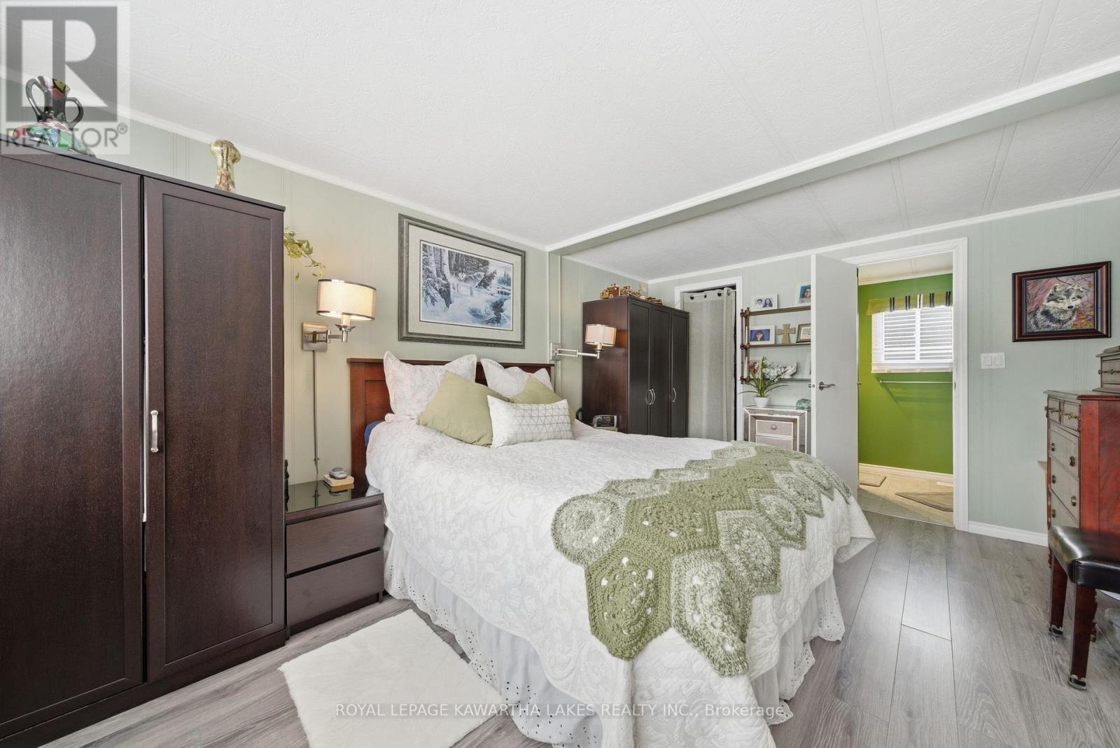 21 Cedar Street, Kawartha Lakes (Fenelon), Ontario  K9V 4R1 - Photo 24 - X12910058