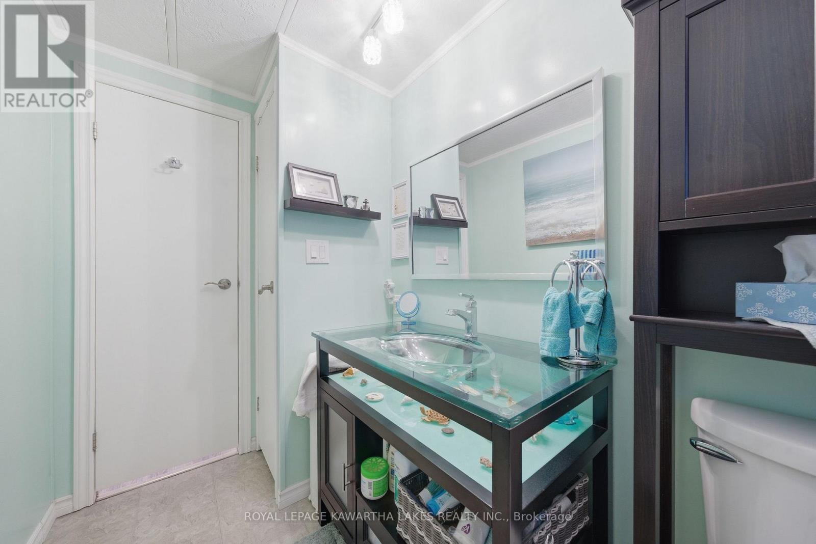 21 Cedar Street, Kawartha Lakes (Fenelon), Ontario  K9V 4R1 - Photo 31 - X12910058