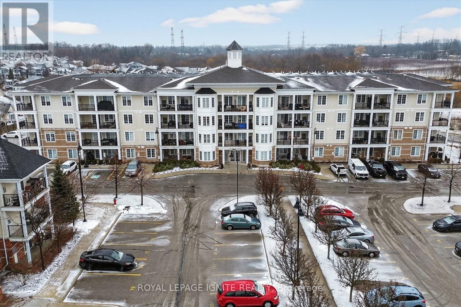 214 - 65 Shipway Avenue, Clarington (Newcastle), Ontario  L1B 0W2 - Photo 2 - E12911904