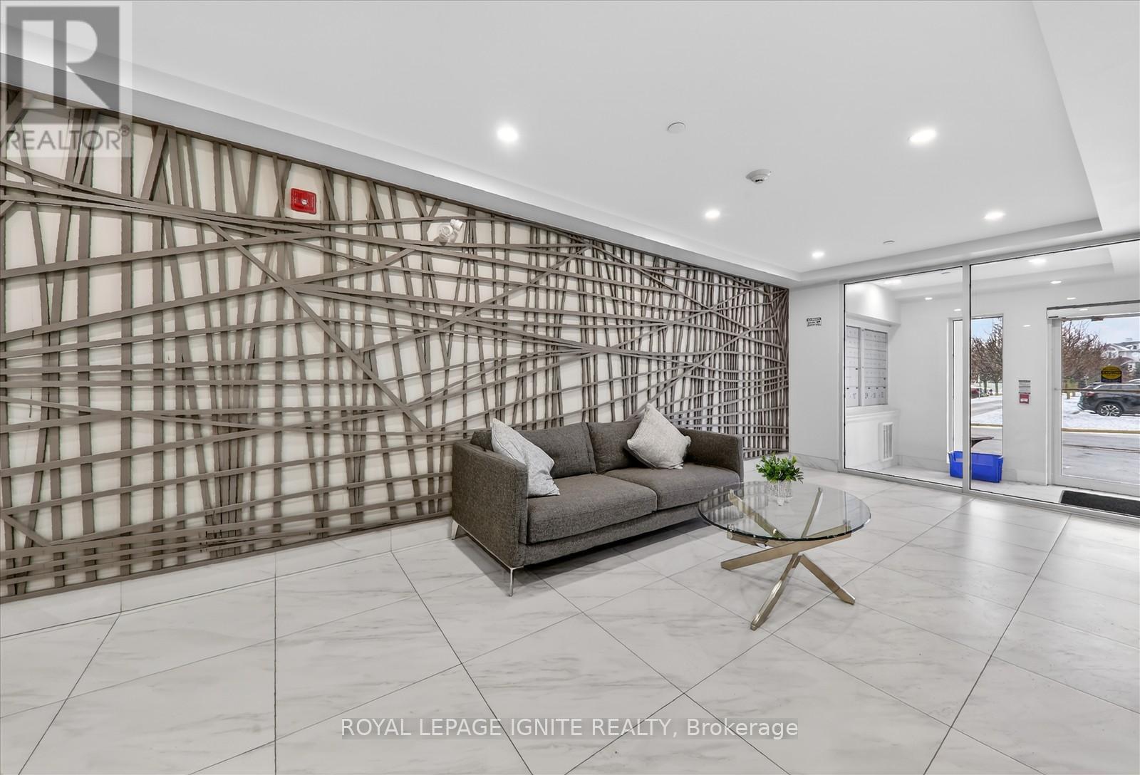 214 - 65 Shipway Avenue, Clarington (Newcastle), Ontario  L1B 0W2 - Photo 8 - E12911904