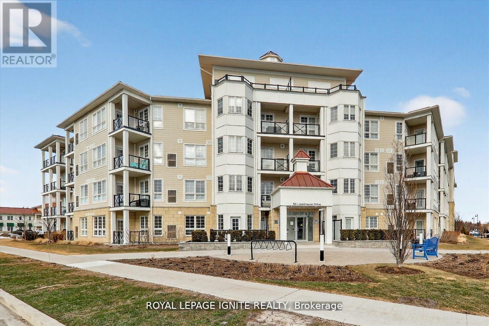 323 - 50 Lakebreeze Drive, Clarington (Newcastle), Ontario  L1B 0V9 - Photo 2 - E12912322