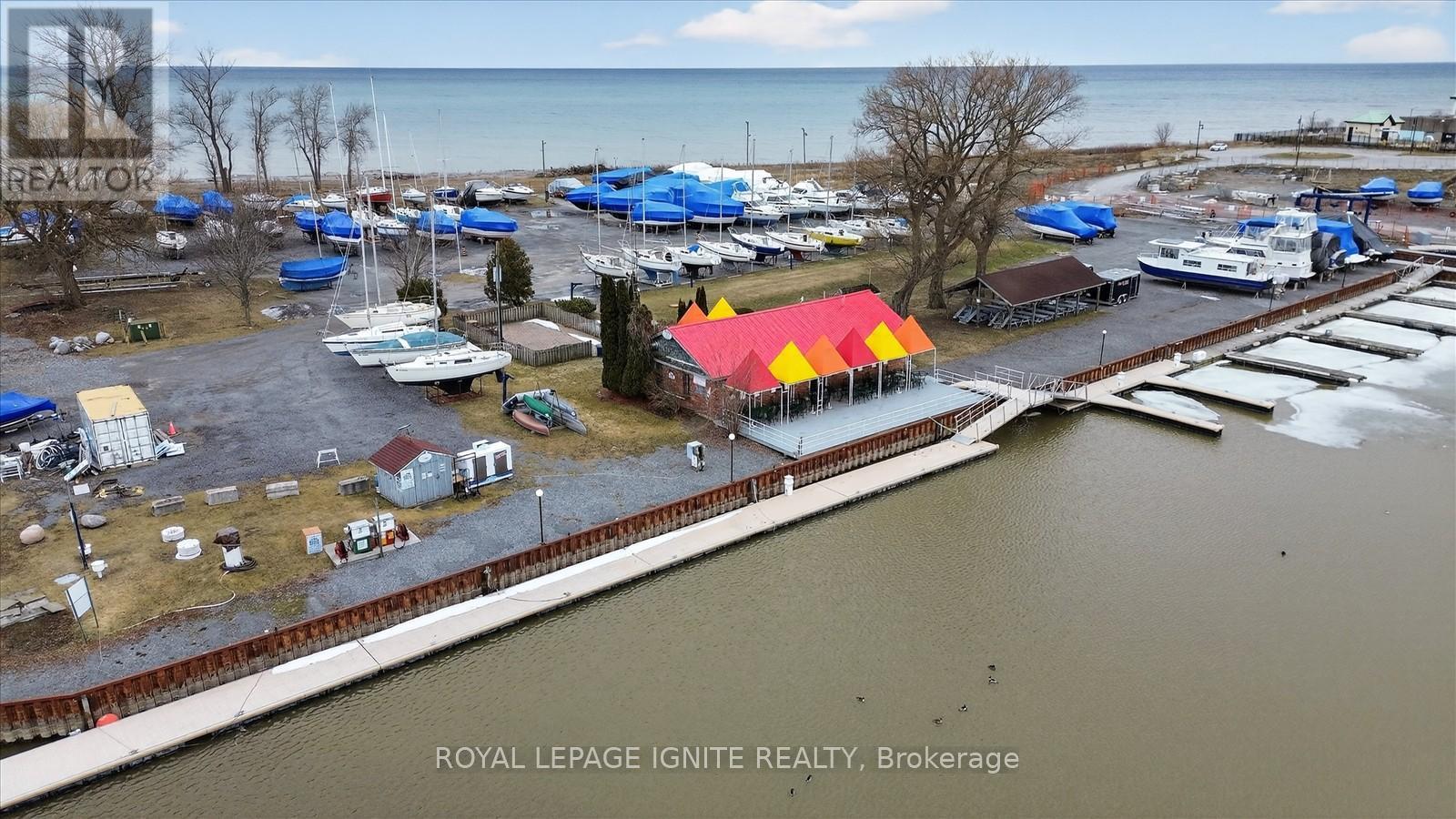 323 - 50 Lakebreeze Drive, Clarington (Newcastle), Ontario  L1B 0V9 - Photo 30 - E12912322