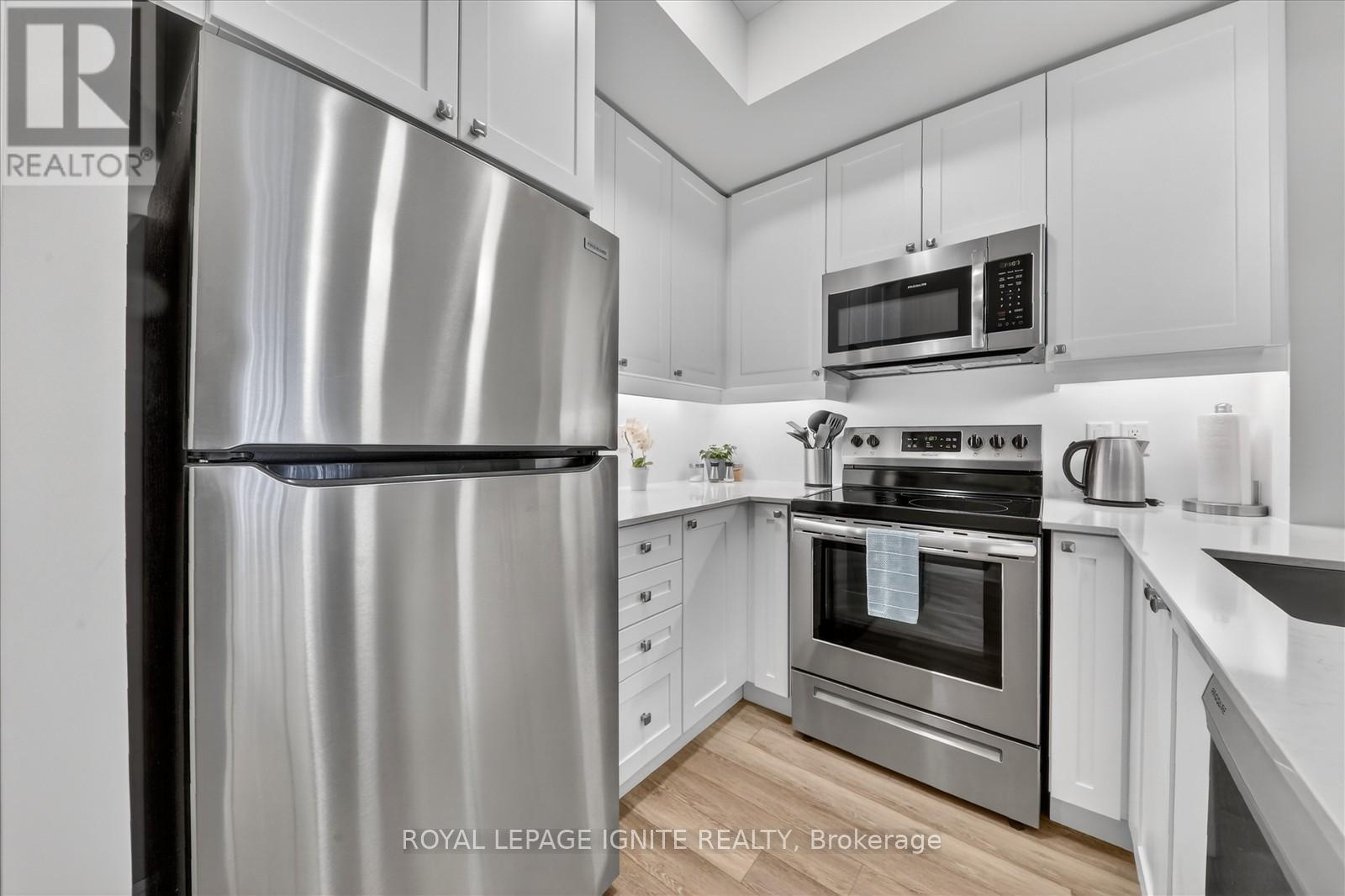 323 - 50 Lakebreeze Drive, Clarington (Newcastle), Ontario  L1B 0V9 - Photo 9 - E12912322