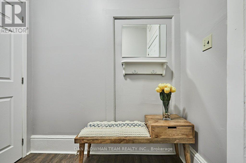 20 Queen Street, Kawartha Lakes (Lindsay), Ontario  K9V 1E9 - Photo 18 - X12912390