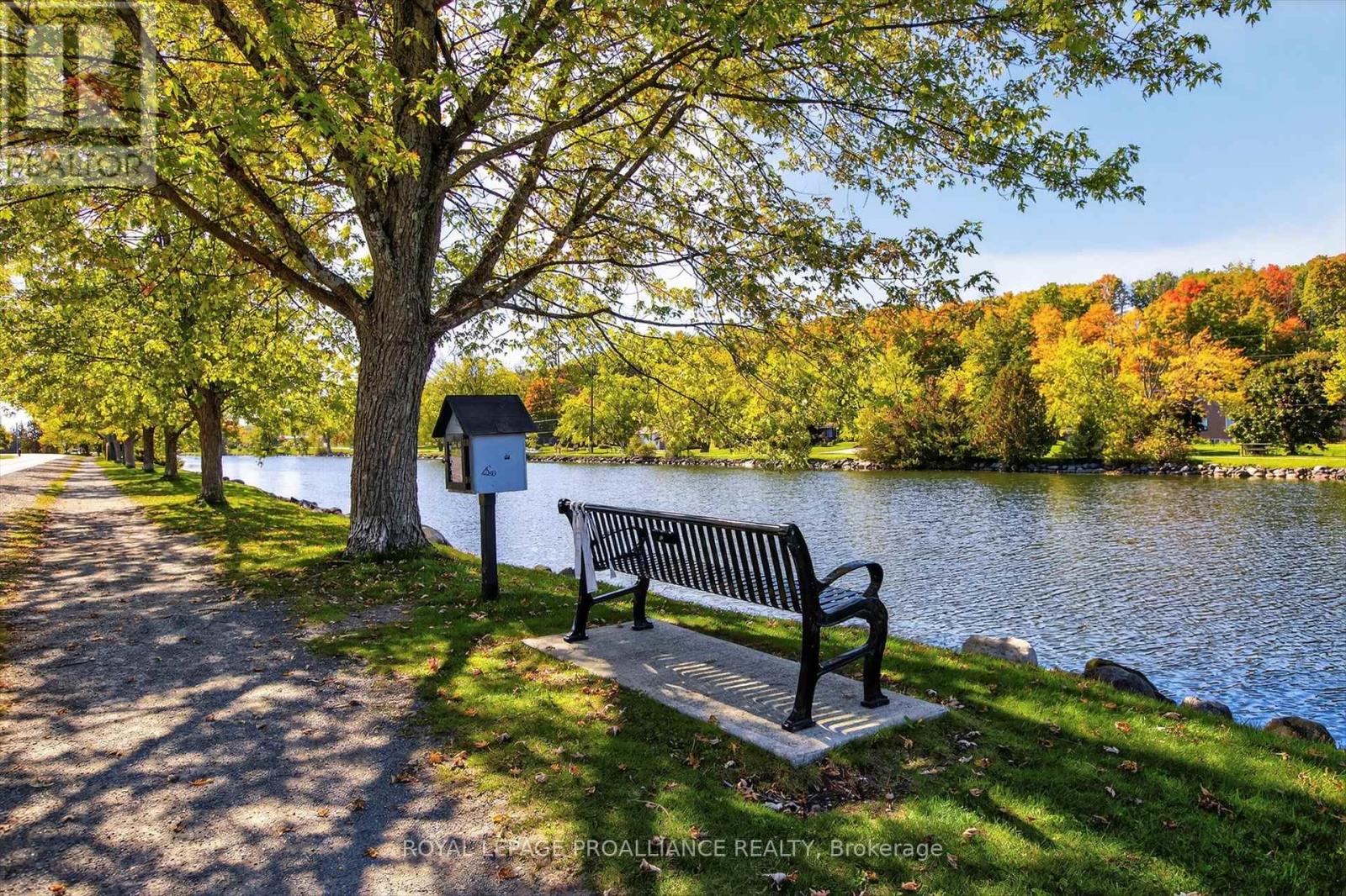 49 Trent Drive, Trent Hills (Campbellford), Ontario  K0L 1L0 - Photo 3 - X12913046