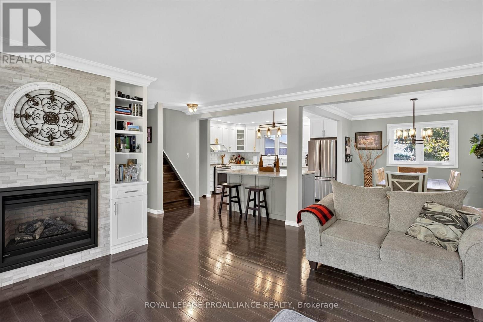 49 Trent Drive, Trent Hills (Campbellford), Ontario  K0L 1L0 - Photo 7 - X12913046