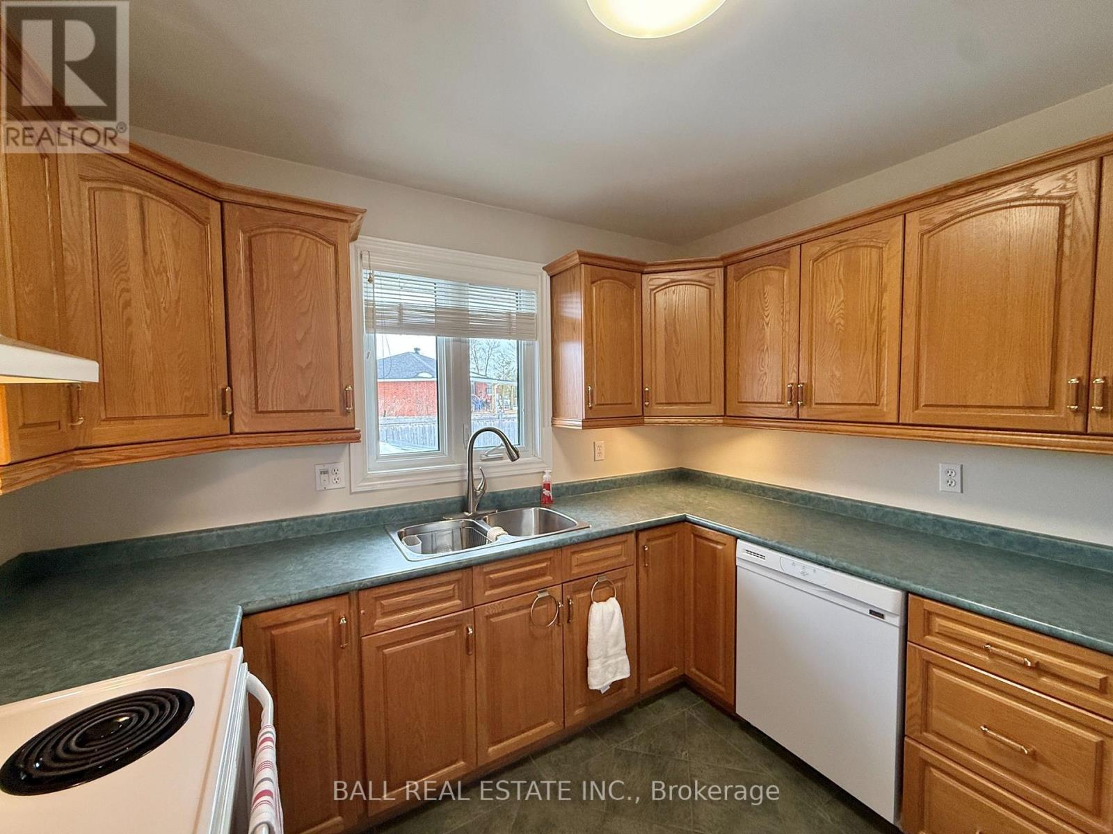 9 Francis Street, Selwyn, Ontario  K0L 2H0 - Photo 14 - X12913104