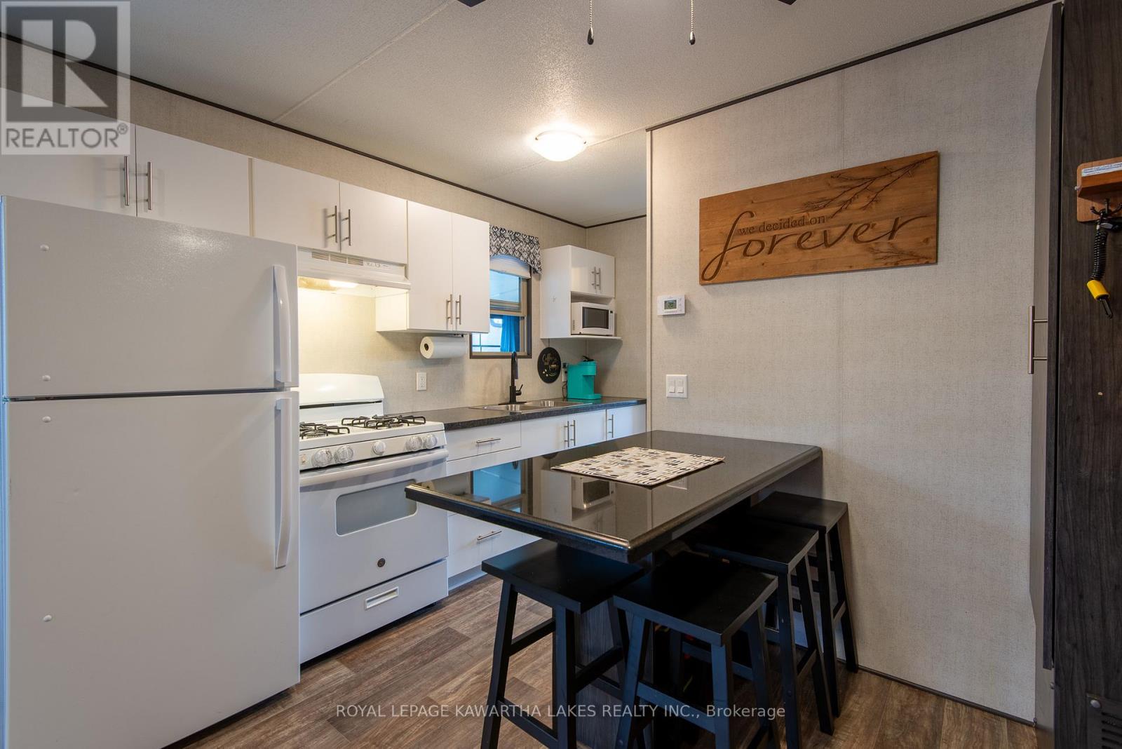 W21 - 657 Thunder Bridge Road, Kawartha Lakes (Ops), Ontario  K9V 4R1 - Photo 7 - X12913132