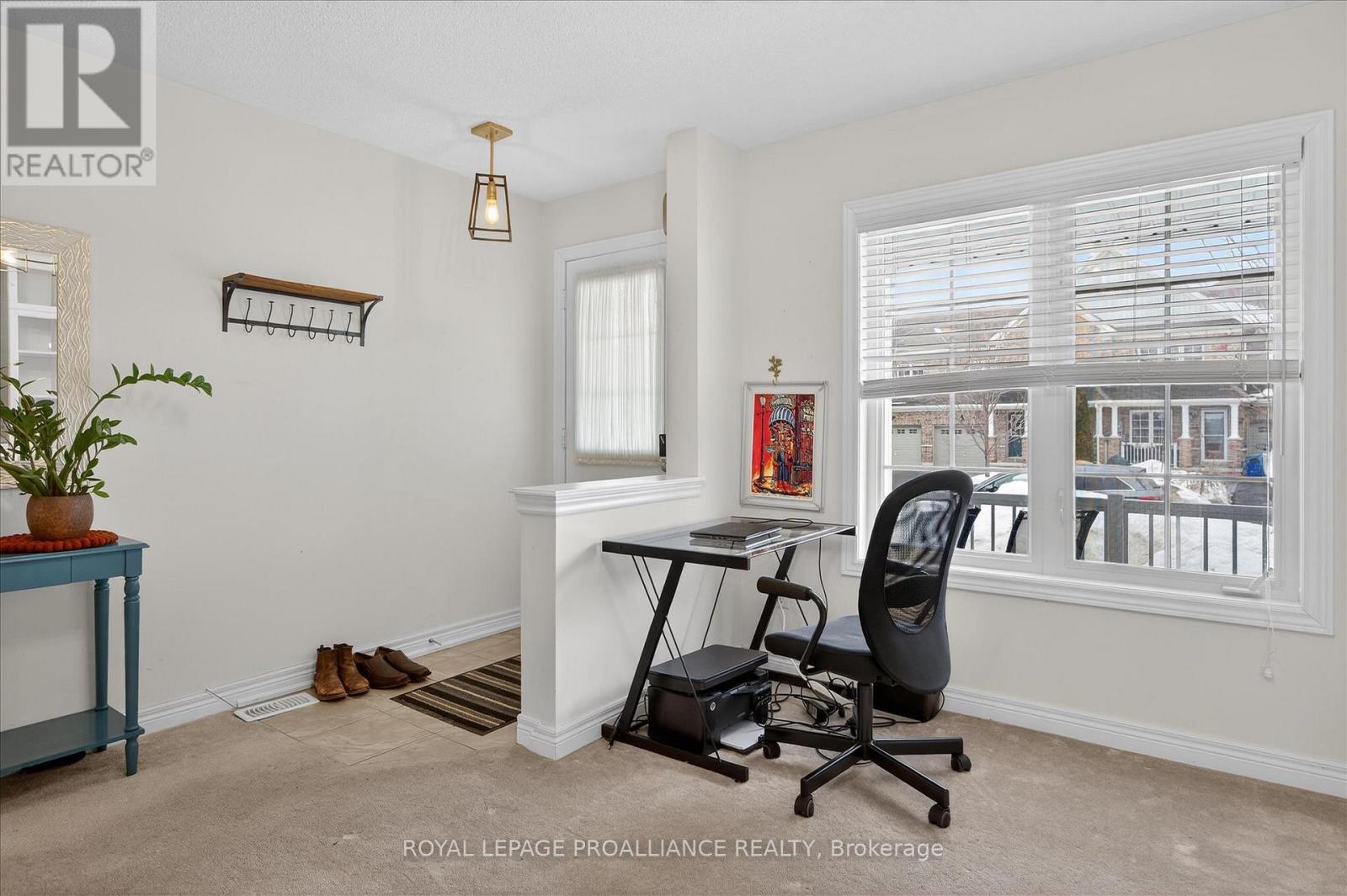 73 Briggs Grove, Peterborough (Monaghan Ward 2), Ontario  K9J 0C4 - Photo 7 - X12913172