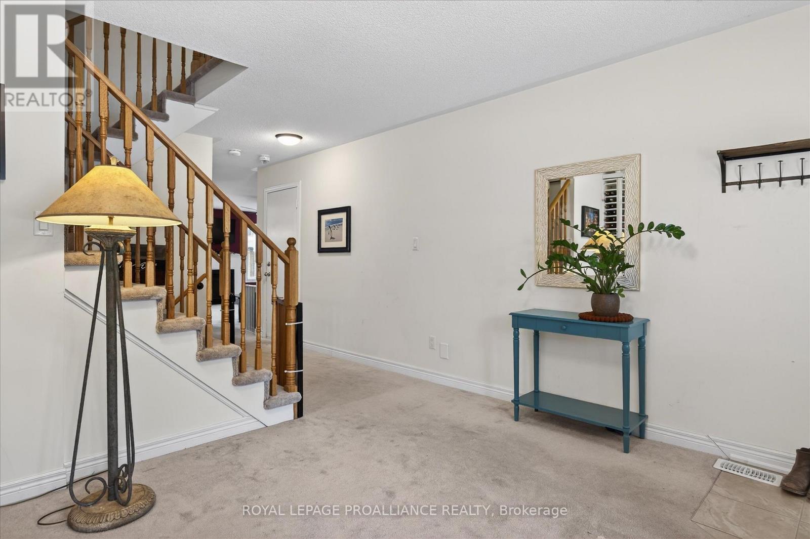 73 Briggs Grove, Peterborough (Monaghan Ward 2), Ontario  K9J 0C4 - Photo 8 - X12913172