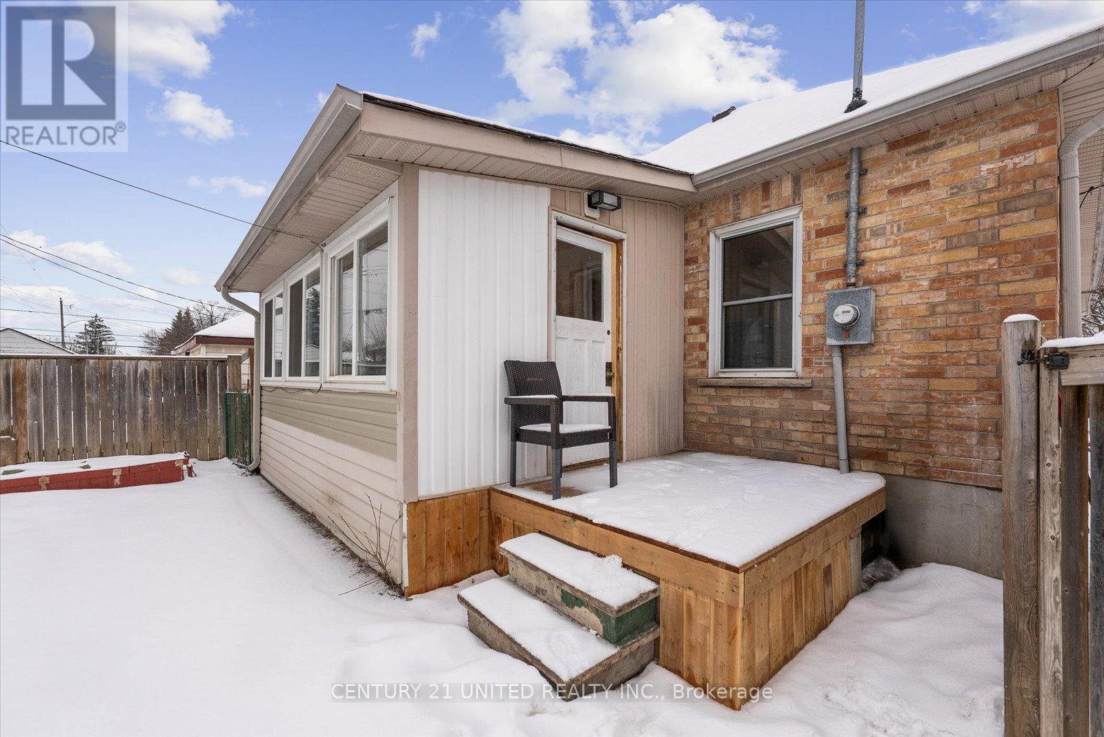 591 Mccannan Avenue, Peterborough (Town Ward 3), Ontario  K9J 4J7 - Photo 42 - X12913474