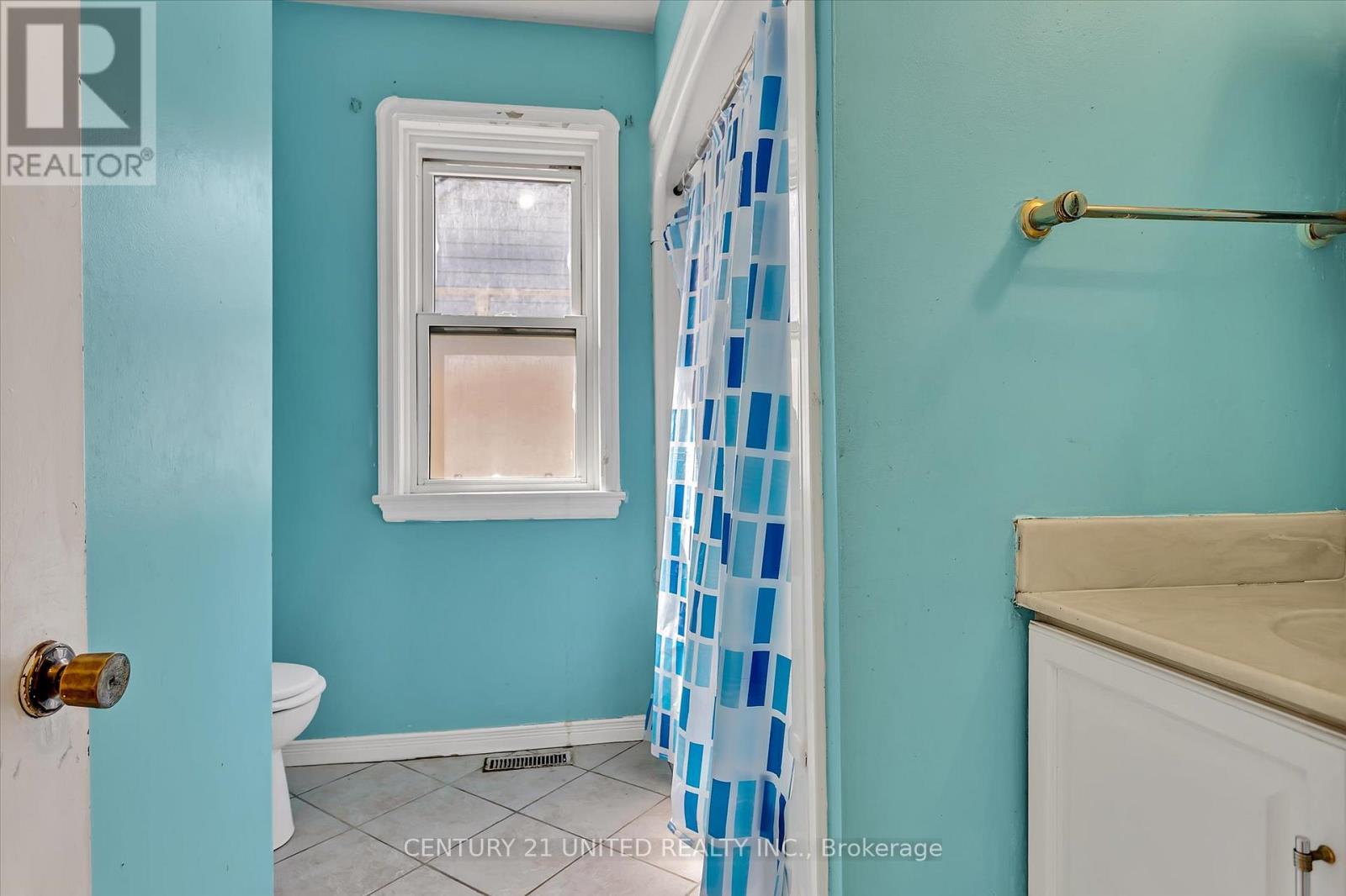 878 Chemong Road, Peterborough (Northcrest Ward 5), Ontario  K9H 5Z8 - Photo 18 - X12913512