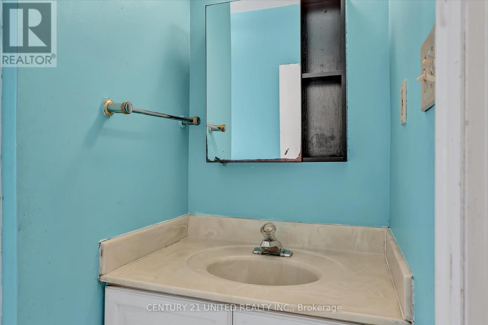 878 Chemong Road, Peterborough (Northcrest Ward 5), Ontario  K9H 5Z8 - Photo 19 - X12913512