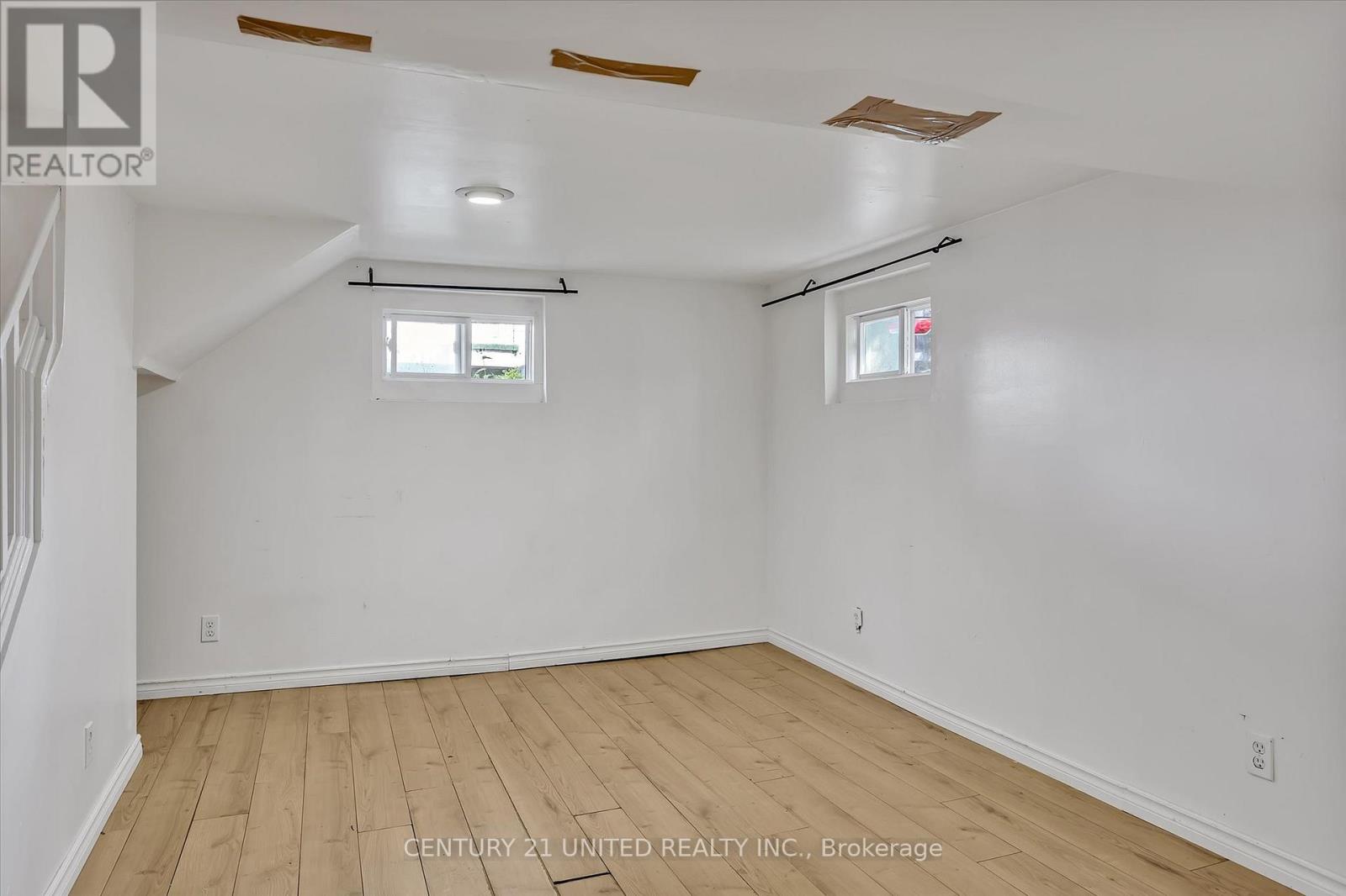 878 Chemong Road, Peterborough (Northcrest Ward 5), Ontario  K9H 5Z8 - Photo 21 - X12913512