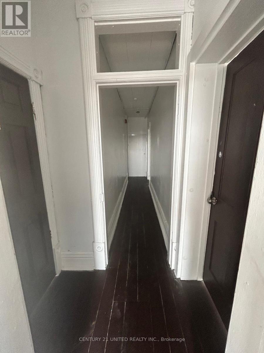 6 - 164 Charlotte Street, Peterborough (Town Ward 3), Ontario  K9J 2T7 - Photo 7 - X12913538