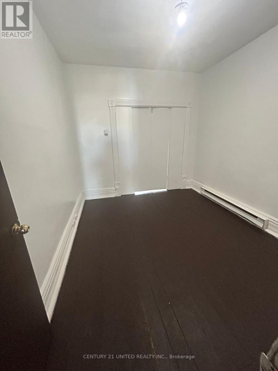 6 - 164 Charlotte Street, Peterborough (Town Ward 3), Ontario  K9J 2T7 - Photo 8 - X12913538