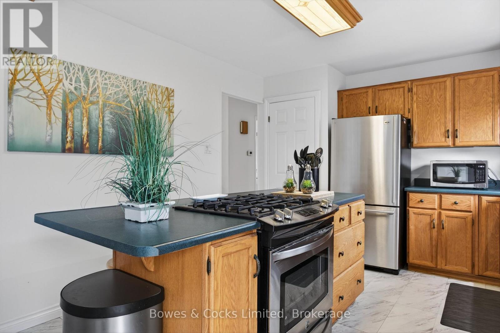 2233 Denure Drive, Peterborough (Monaghan Ward 2), Ontario  K9K 1V3 - Photo 15 - X12913698