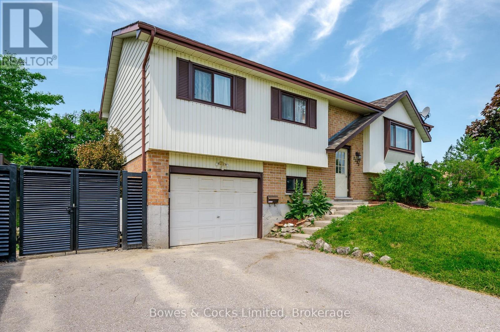 2233 Denure Drive, Peterborough (Monaghan Ward 2), Ontario  K9K 1V3 - Photo 3 - X12913698