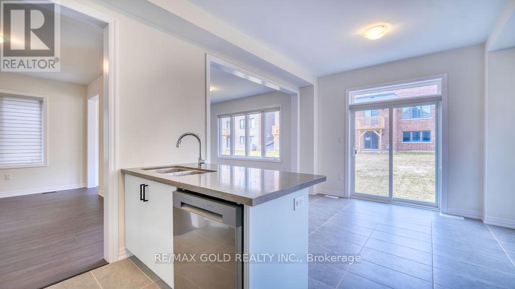 74 Northrop Avenue, Clarington (Newcastle), Ontario  L1B 1G9 - Photo 17 - E12914510