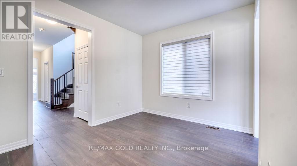 74 Northrop Avenue, Clarington (Newcastle), Ontario  L1B 1G9 - Photo 9 - E12914510