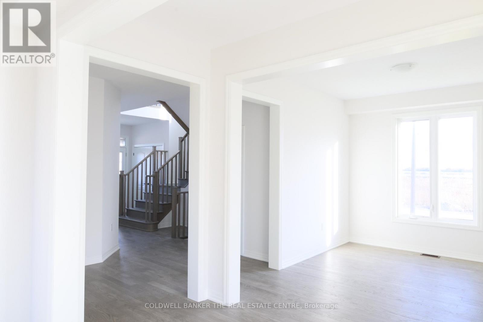 15 Fisher Road, Kawartha Lakes (Lindsay), Ontario  K9V 0E5 - Photo 11 - X12914806