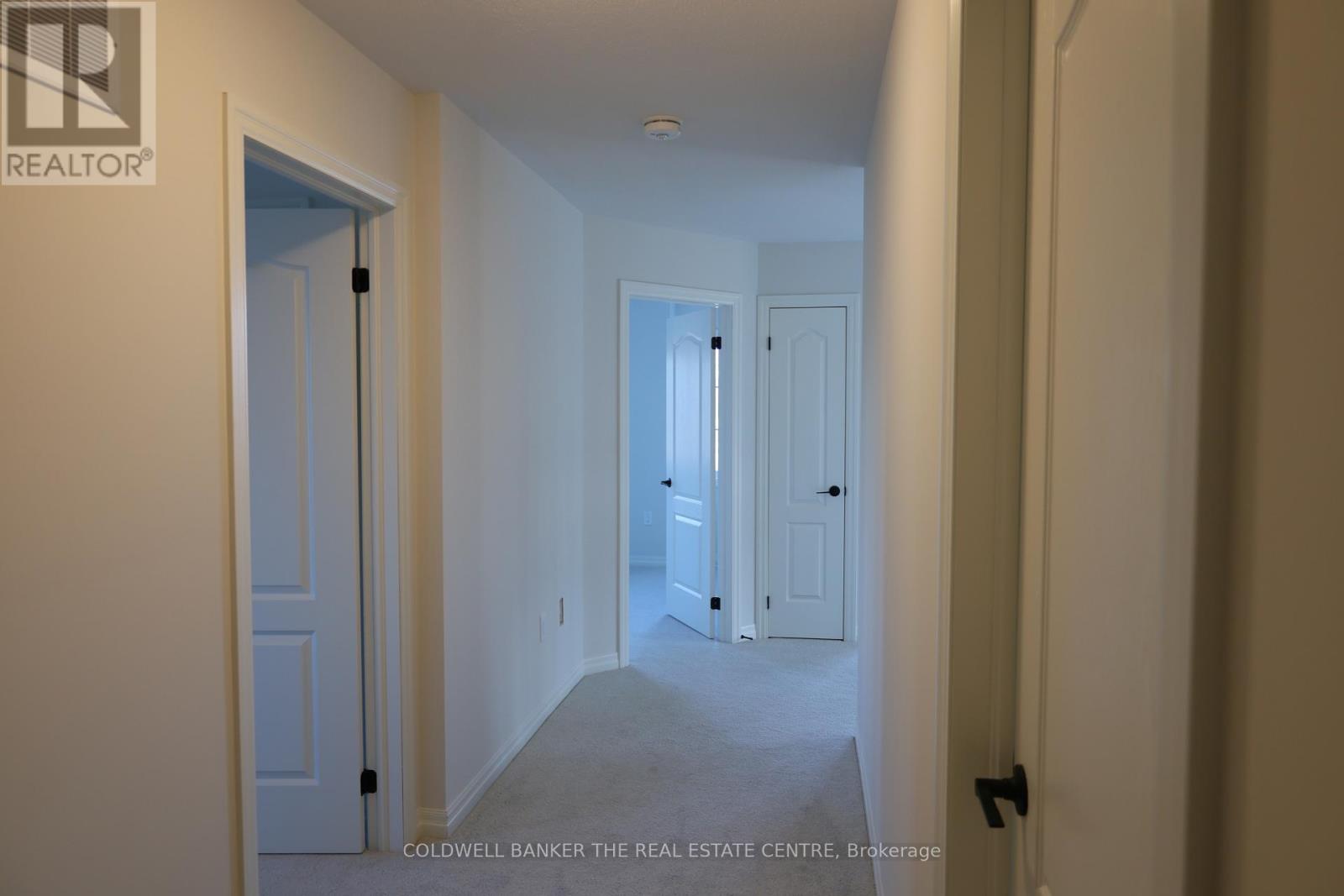 15 Fisher Road, Kawartha Lakes (Lindsay), Ontario  K9V 0E5 - Photo 19 - X12914806