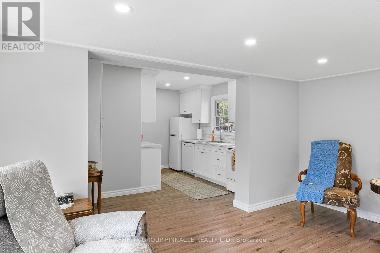 17 Richard Avenue, Kawartha Lakes (Lindsay), Ontario  K9V 5H4 - Photo 24 - X12915046