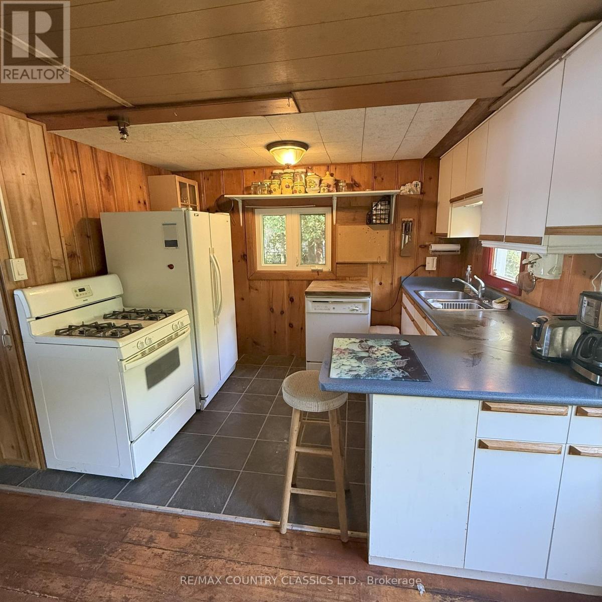 316 Trotter-Oitment Road, North Kawartha, Ontario  K0L 1A0 - Photo 14 - X12915050