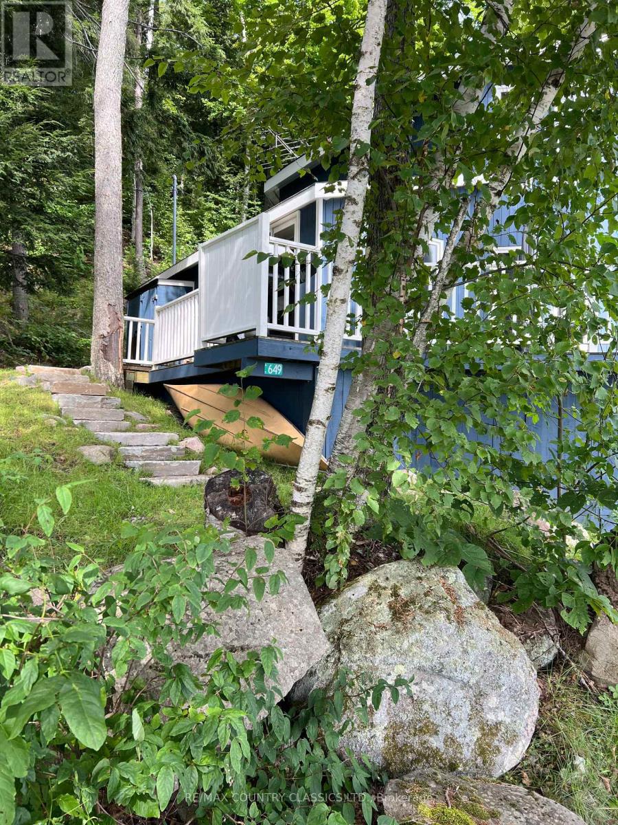 649 Anst Lake Wao, North Kawartha, Ontario  K0L 1A0 - Photo 38 - X12915052