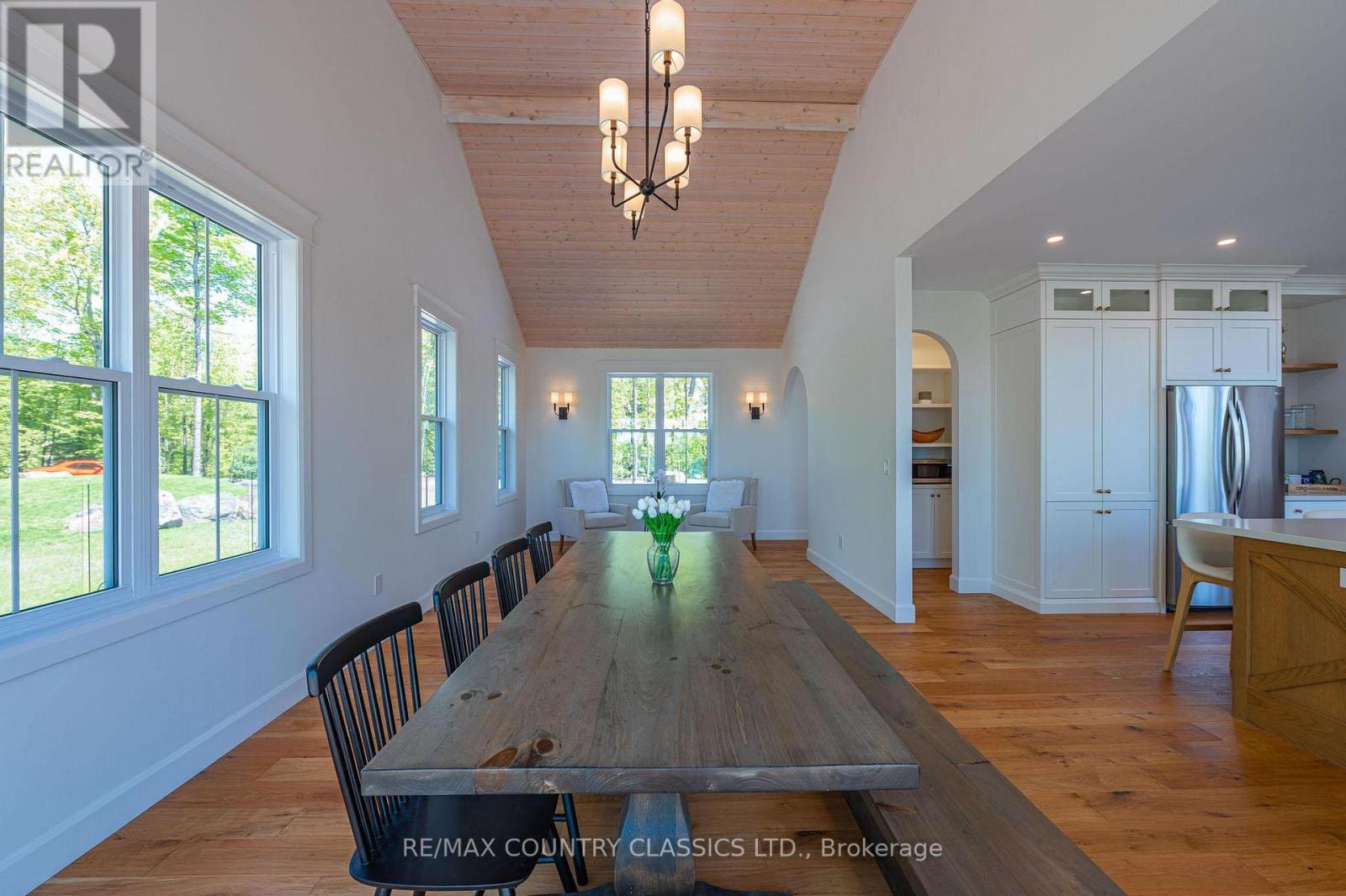 400 Antelope Trail, North Kawartha, Ontario  K0L 1A0 - Photo 28 - X12915068