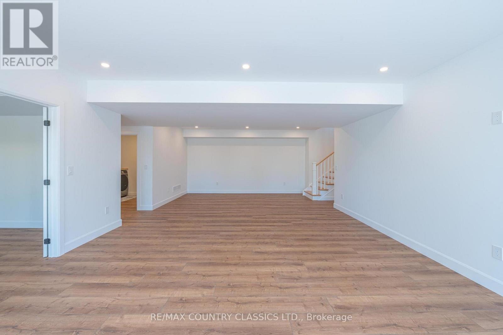 400 Antelope Trail, North Kawartha, Ontario  K0L 1A0 - Photo 31 - X12915068