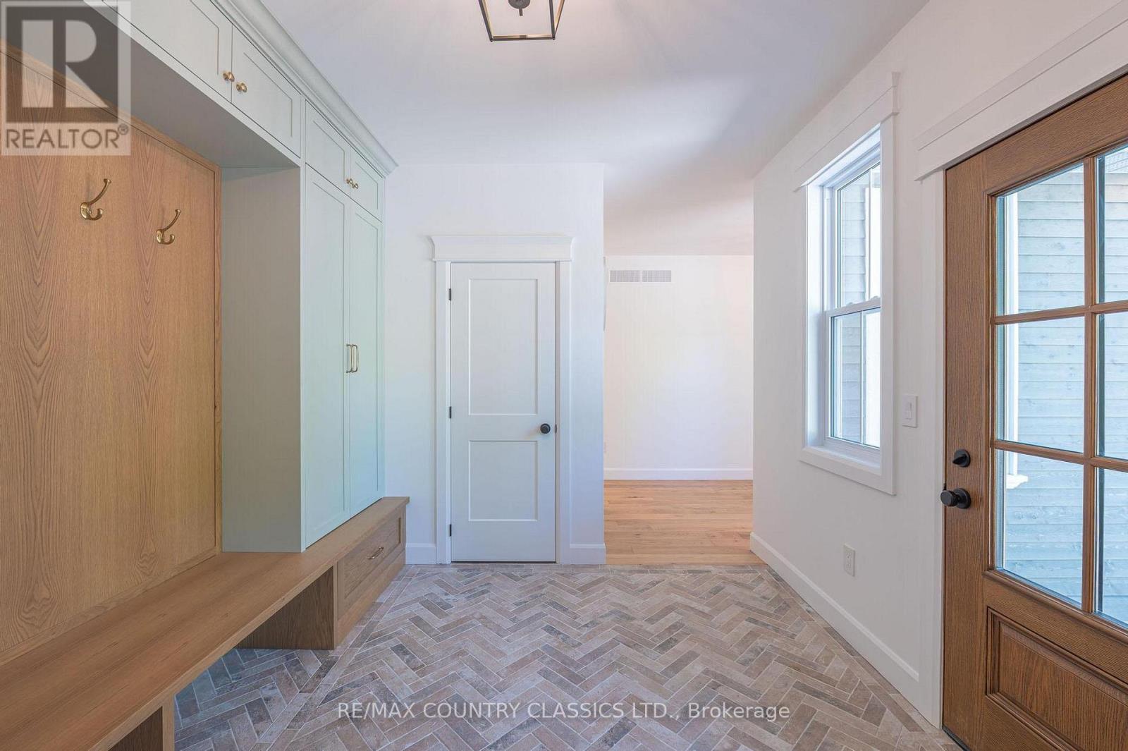 400 Antelope Trail, North Kawartha, Ontario  K0L 1A0 - Photo 36 - X12915068