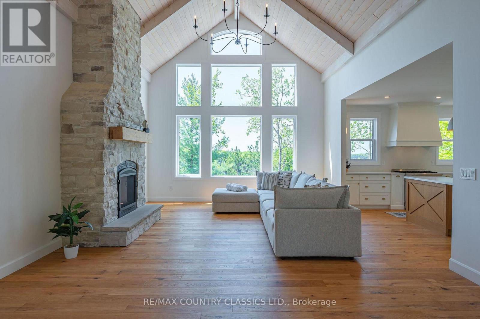 400 Antelope Trail, North Kawartha, Ontario  K0L 1A0 - Photo 45 - X12915068