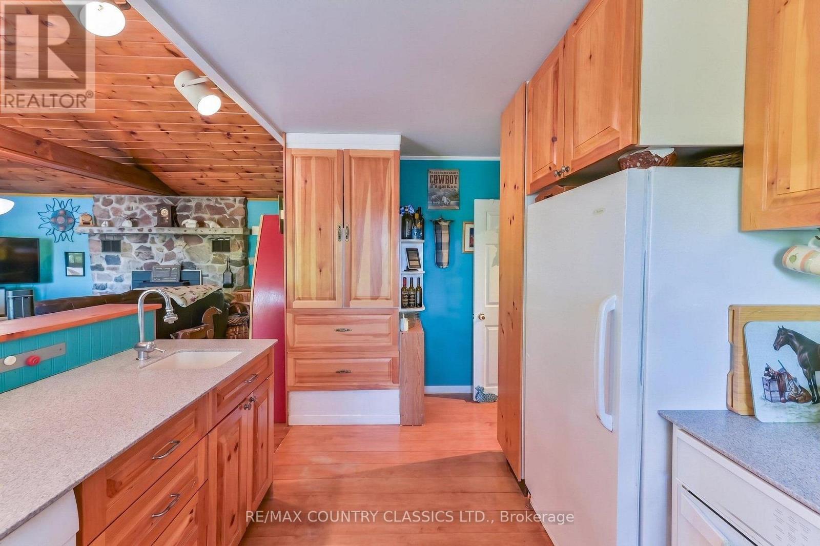 143 Scott Settlement Road, North Kawartha, Ontario  K0L 1A0 - Photo 26 - X12915072