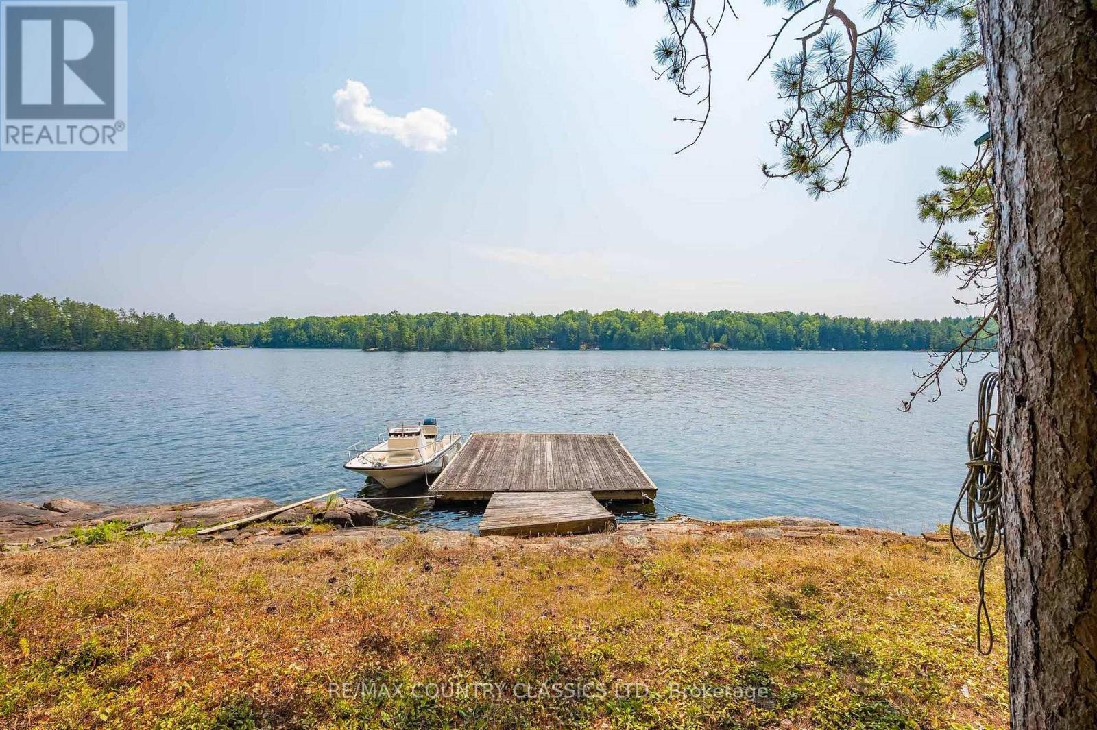 22 Chandos Lk Balmer Island, North Kawartha, Ontario  K0L 1A0 - Photo 3 - X12915080