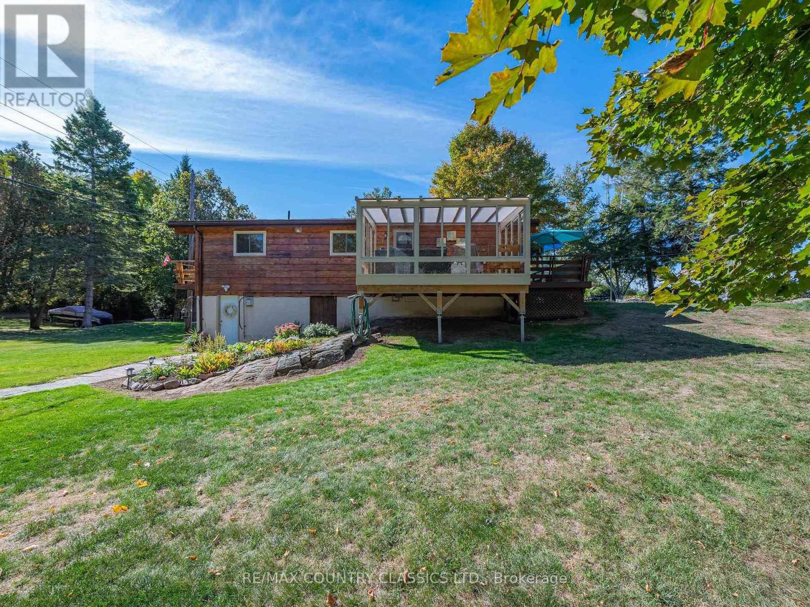 27 MARTIN LANE, north kawartha, Ontario