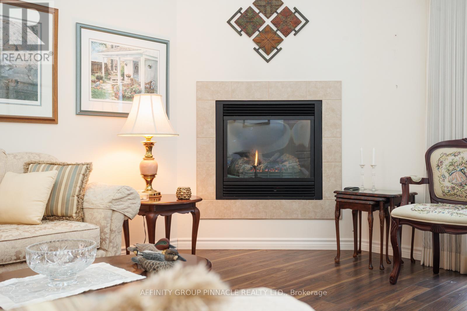 33 Green Arbour Way, Kawartha Lakes (Lindsay), Ontario  K9V 0E7 - Photo 17 - X12915702