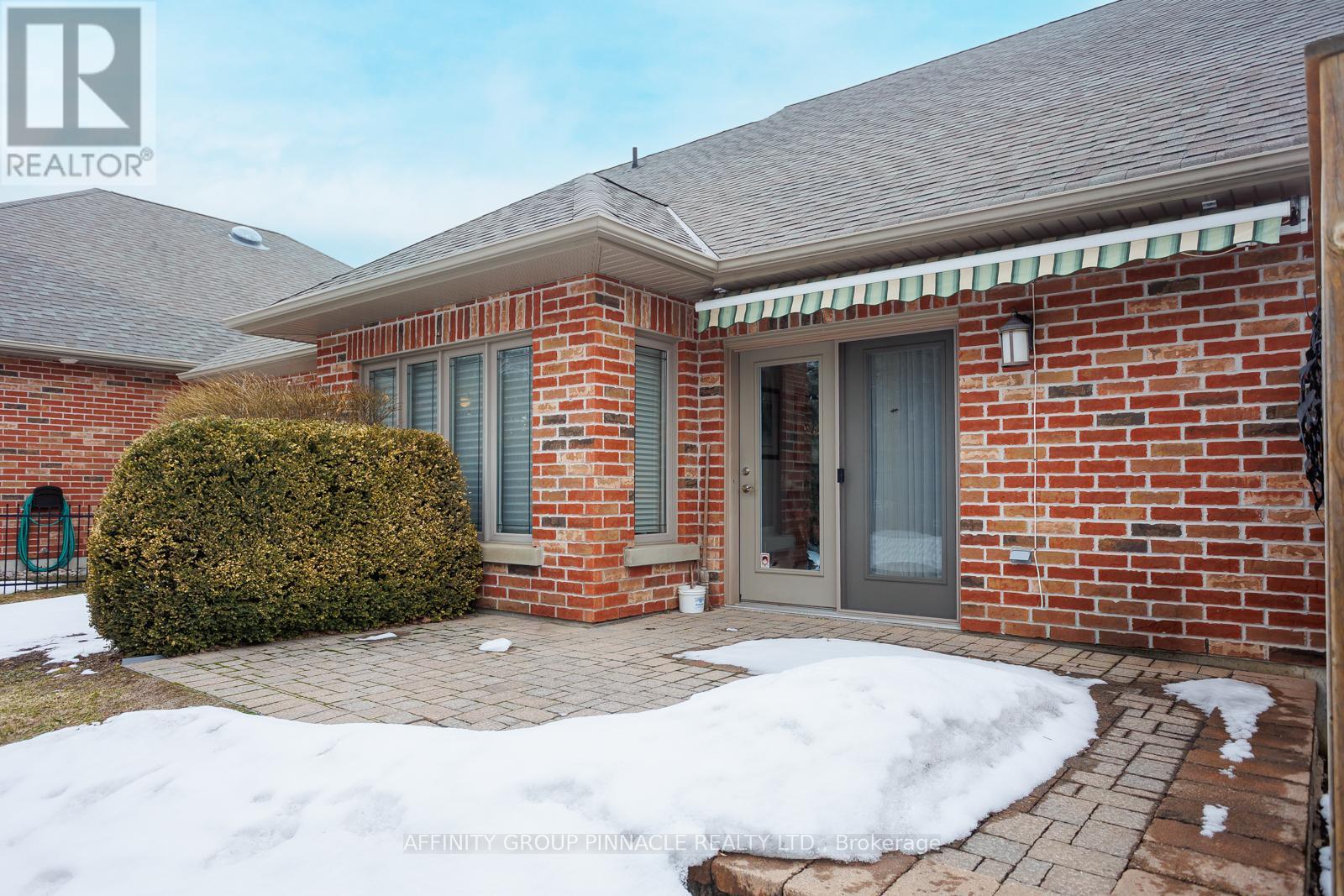 33 Green Arbour Way, Kawartha Lakes (Lindsay), Ontario  K9V 0E7 - Photo 39 - X12915702