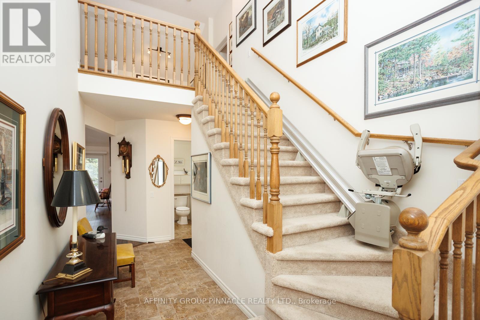 33 Green Arbour Way, Kawartha Lakes (Lindsay), Ontario  K9V 0E7 - Photo 6 - X12915702