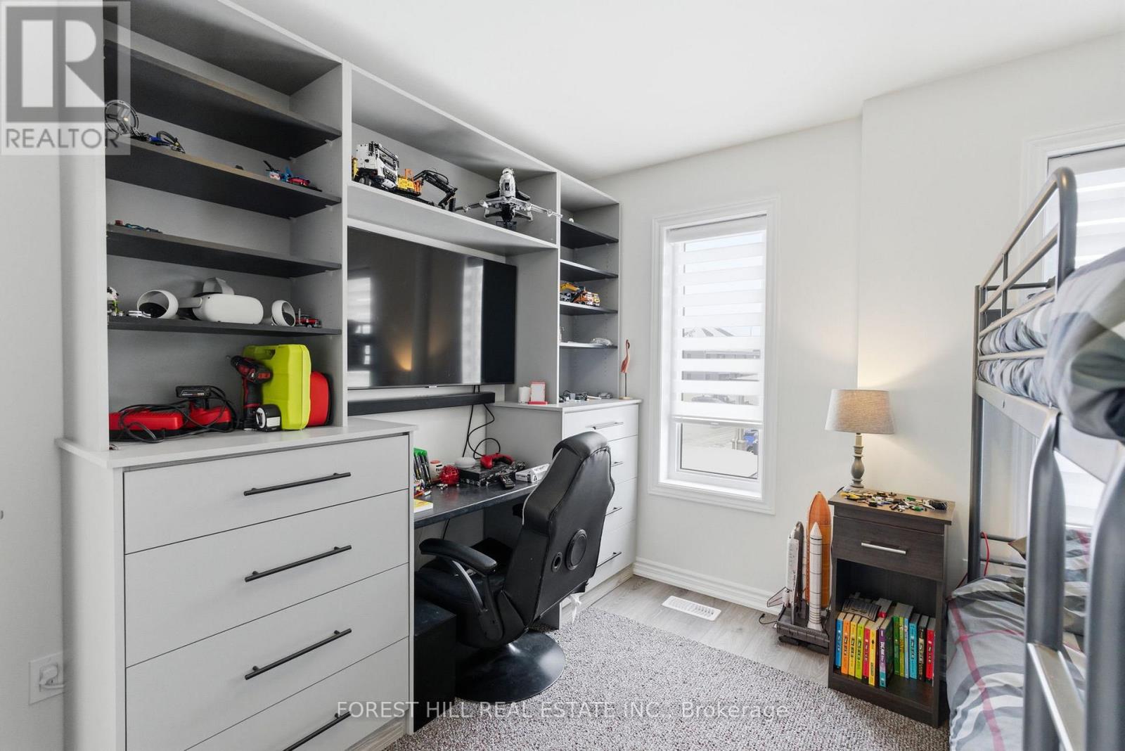 57 Hickey Lane, Kawartha Lakes (Lindsay), Ontario  K9V 5V5 - Photo 22 - X12915980