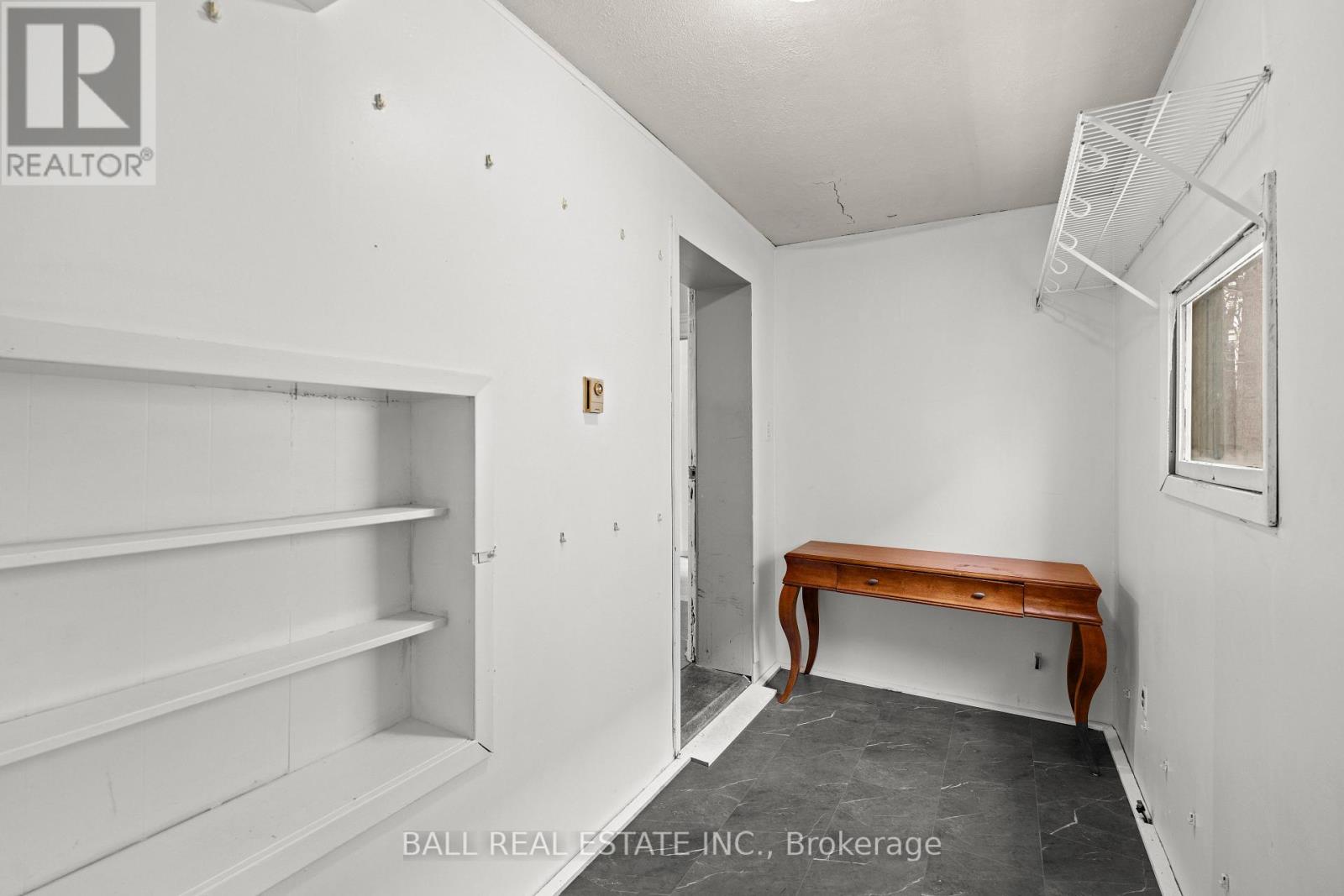 196 Dalhousie Street, Peterborough (Town Ward 3), Ontario  K9J 2M2 - Photo 19 - X12916068