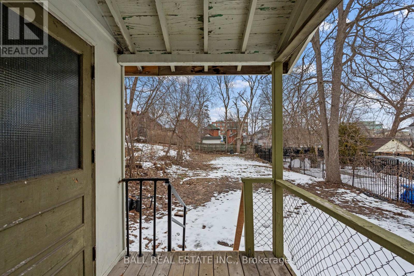 196 Dalhousie Street, Peterborough (Town Ward 3), Ontario  K9J 2M2 - Photo 21 - X12916068