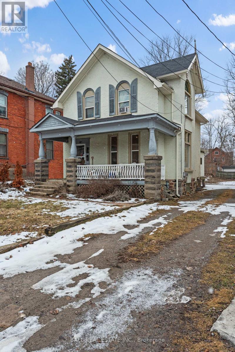 196 Dalhousie Street, Peterborough (Town Ward 3), Ontario  K9J 2M2 - Photo 4 - X12916068