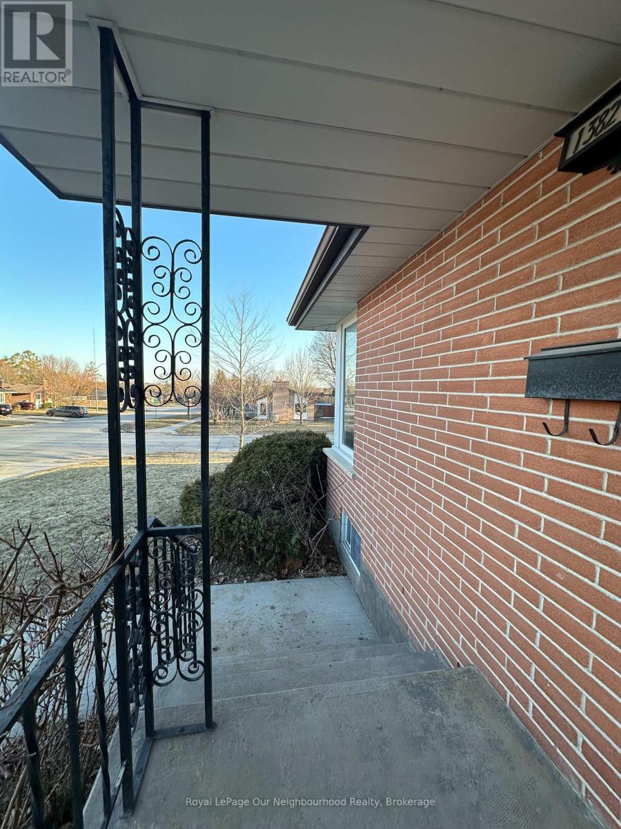 1 - 1382 Leighton Road N, Peterborough (Northcrest Ward 5), Ontario  K9H 6W6 - Photo 3 - X12916376