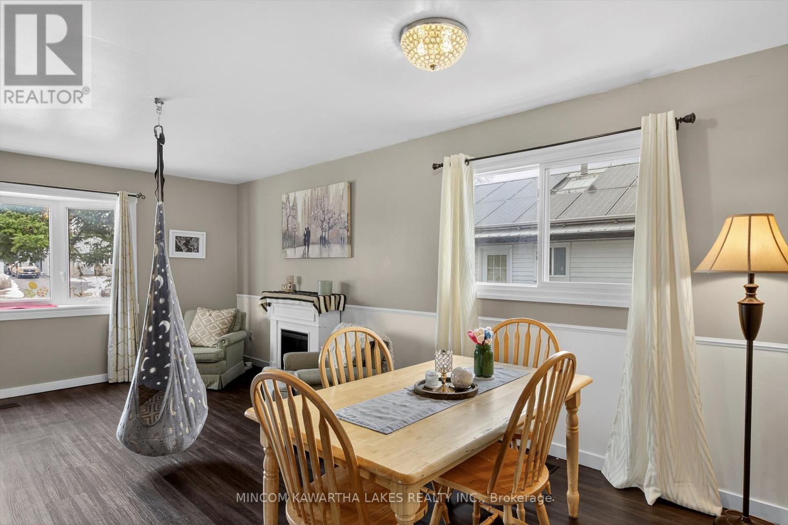 614 Corrigan Crescent, Peterborough (Ashburnham Ward 4), Ontario  K9J 7N8 - Photo 12 - X12916582